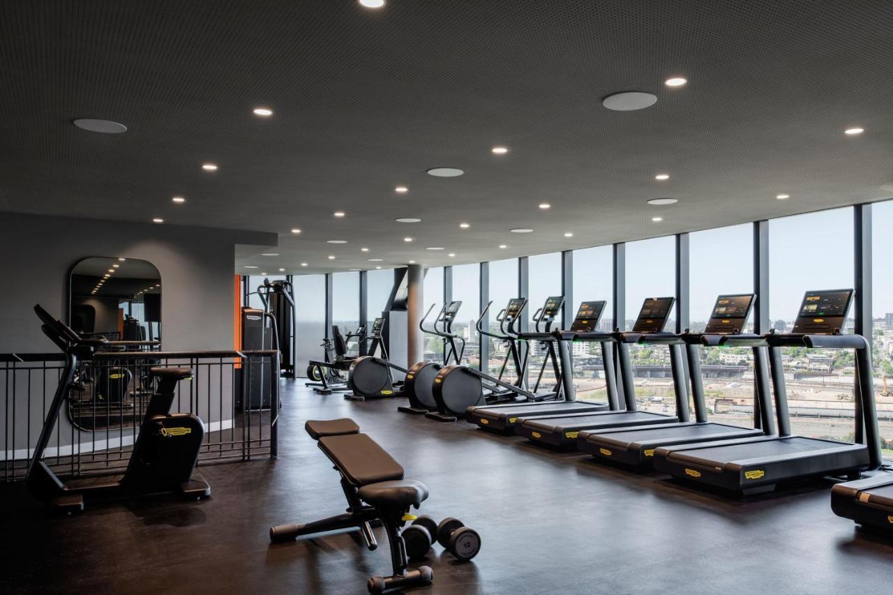 Melbourne Marriott Hotel Docklands Εξωτερικό φωτογραφία The gym at the 2018-opened hotel