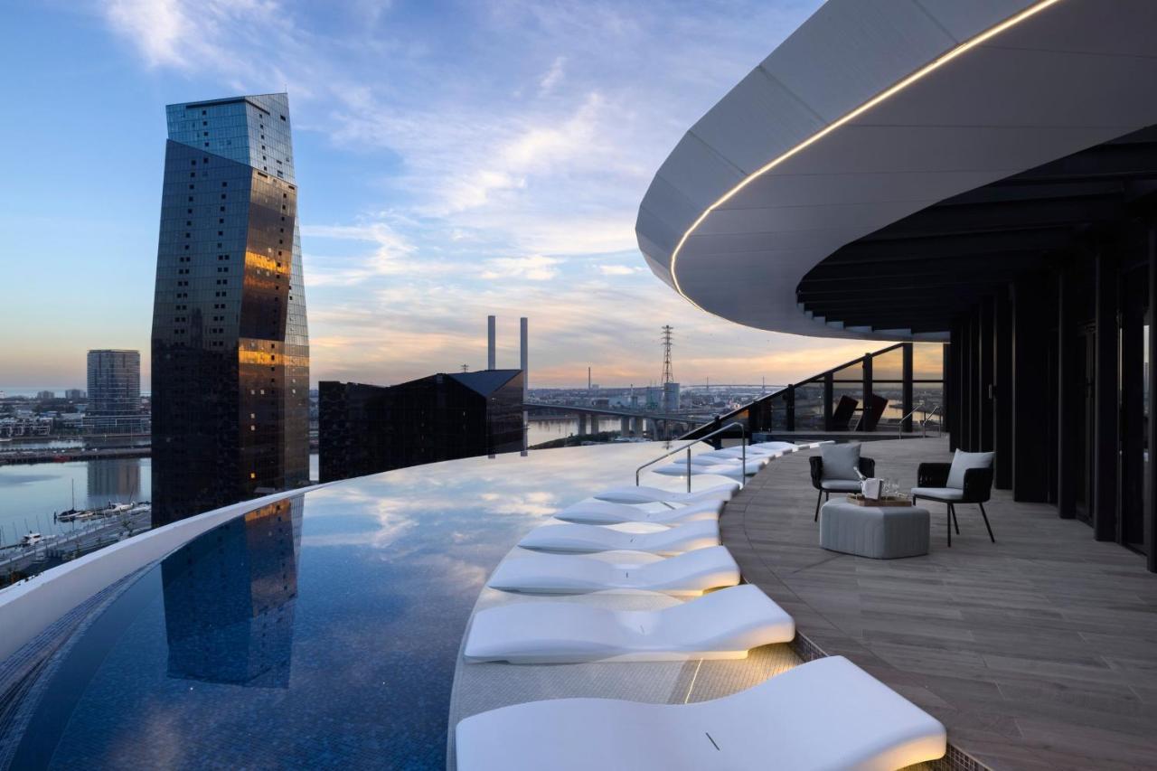 Melbourne Marriott Hotel Docklands Εξωτερικό φωτογραφία Skyline pool