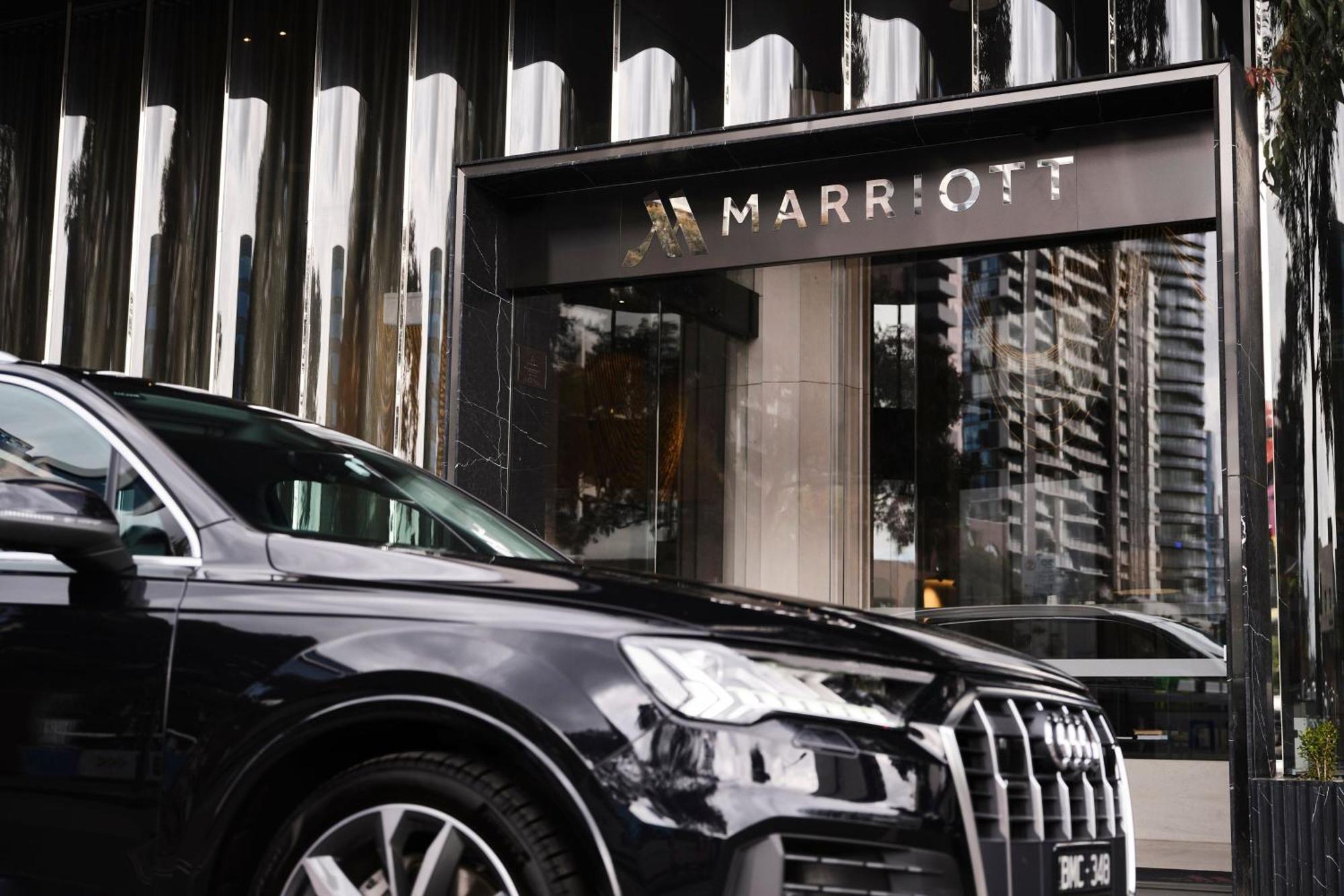 Melbourne Marriott Hotel Docklands Εξωτερικό φωτογραφία Marriott's Hotel in London