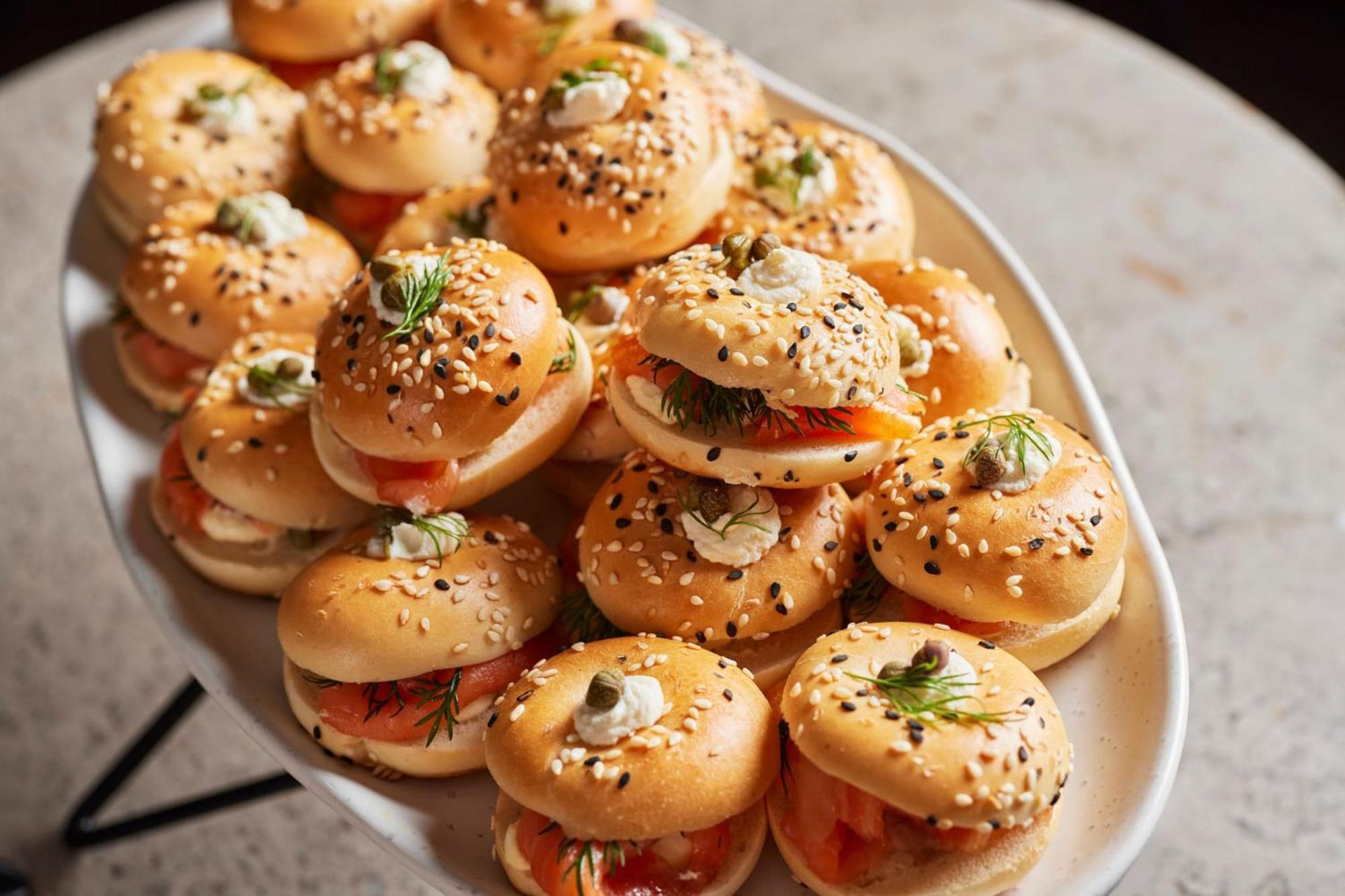 Melbourne Marriott Hotel Docklands Εξωτερικό φωτογραφία A platter of mini bagels
